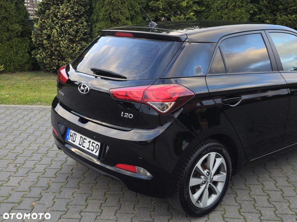 Hyundai i20 1.2 Passion Plus - 29