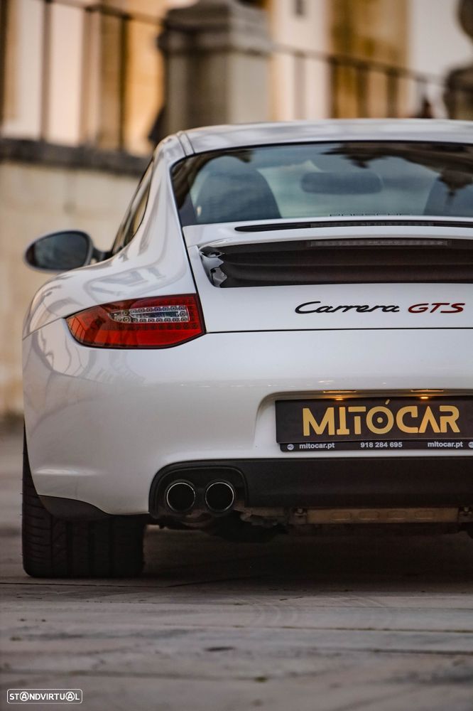 Porsche 911 (997) Carrera GTS PDK - 3