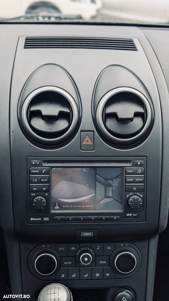 Nissan Qashqai 1.5 DCI Start/Stop Tekna - 12