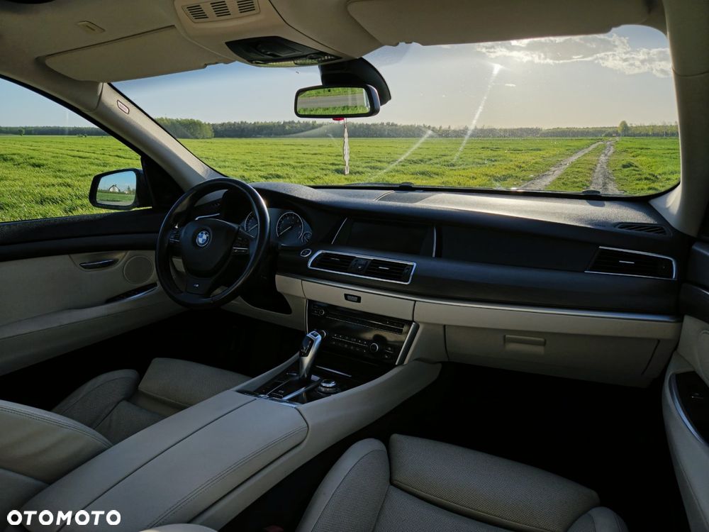 BMW 5GT 535i Luxury Line - 9