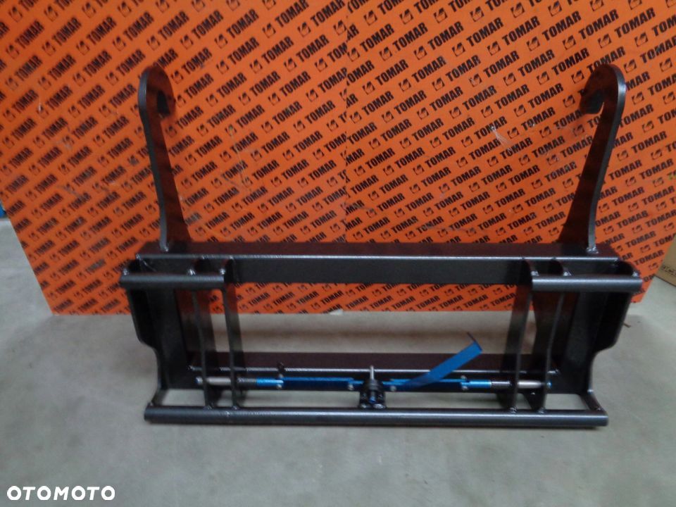 Przejściówka JCB na Euroramkę, Nowy adapter JCB - 2