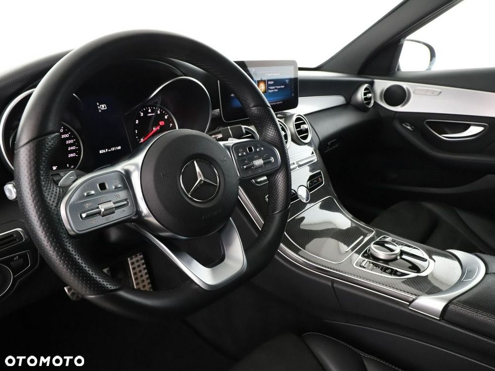 Mercedes-Benz Klasa C 300 9G-TRONIC AMG Line - 15