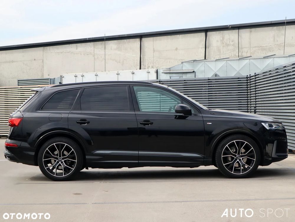 Audi Q7 - 7