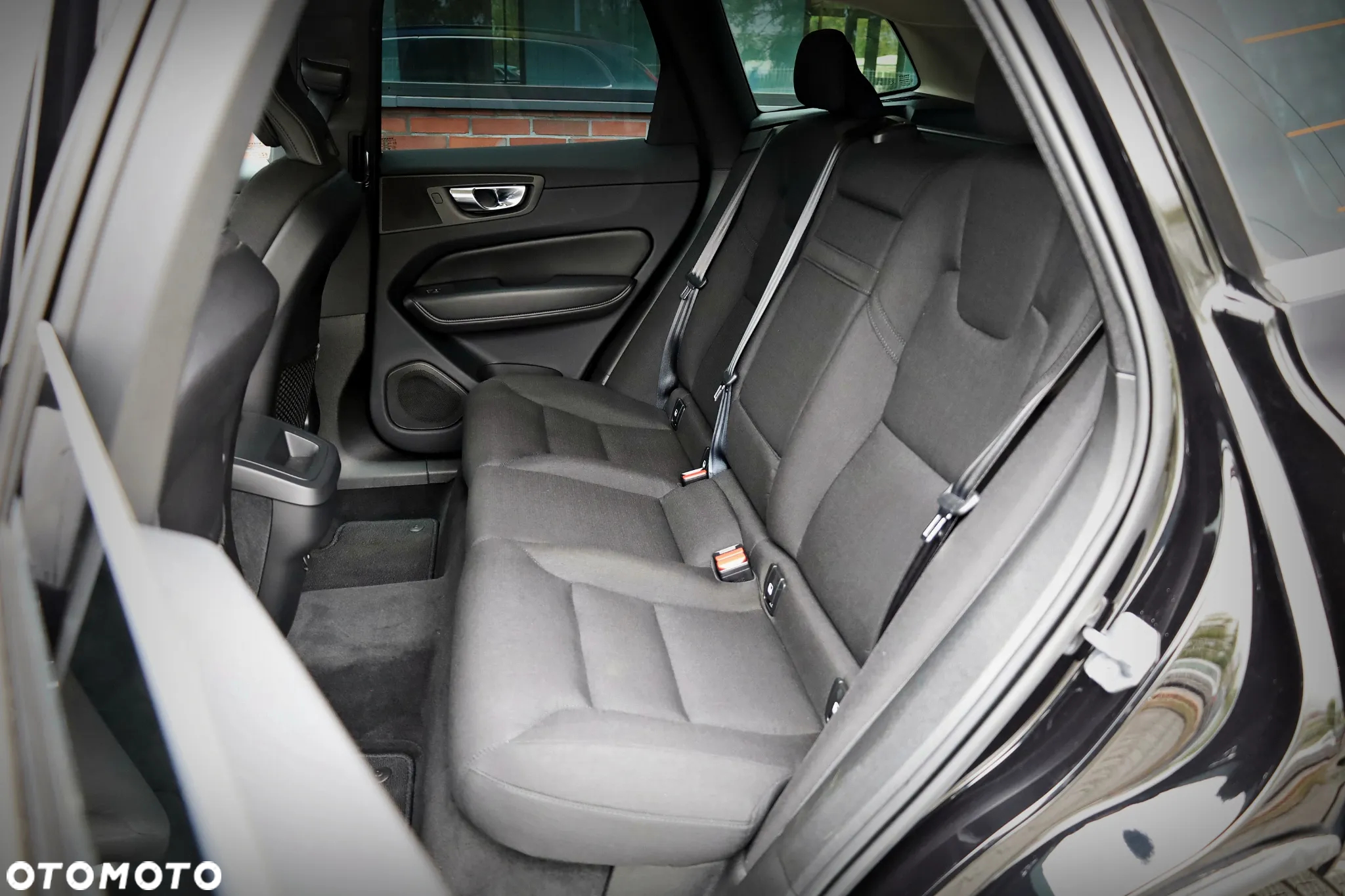 Volvo XC 60 - 24