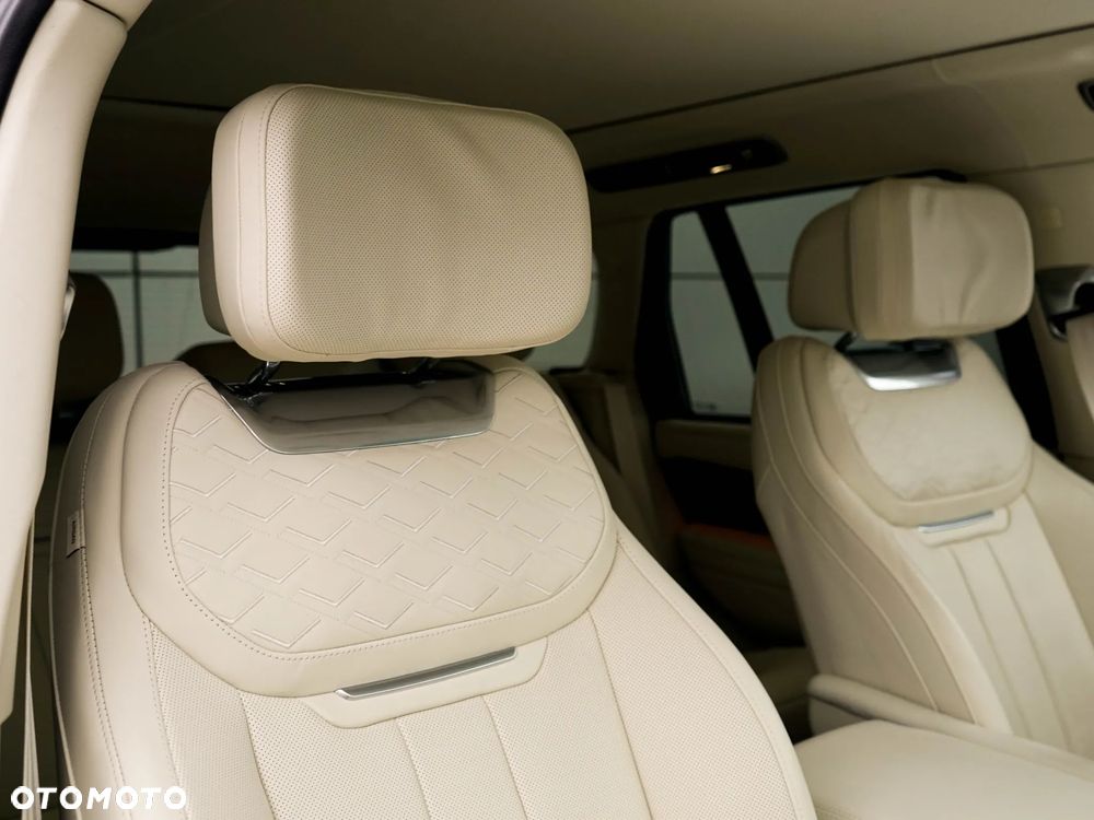 Land Rover Range Rover P615 SV - 21