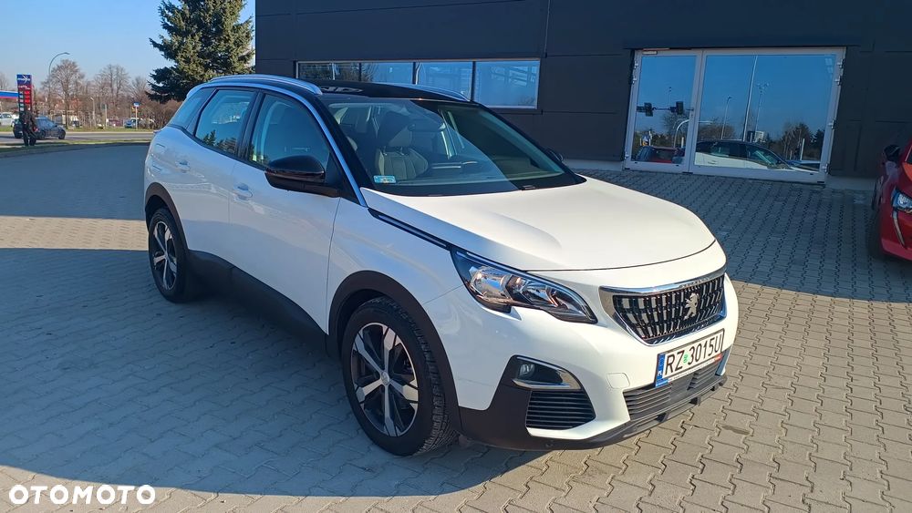 Peugeot 3008 1.2 PureTech Active S&S EAT6 - 1