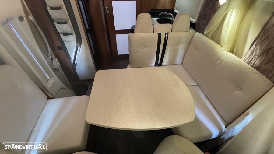 Euramobil Profila RS 720 QB c.central e basculante - 28