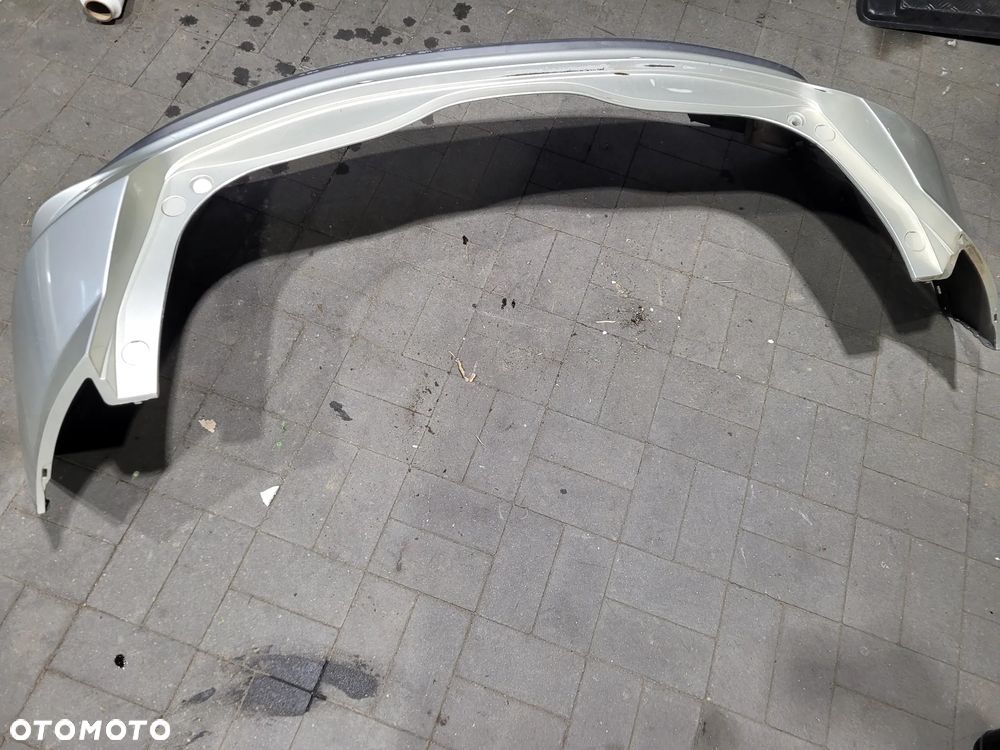 Honda civic VIII ufo 07r 5d Zderzak tylny YR559M PDC - 12