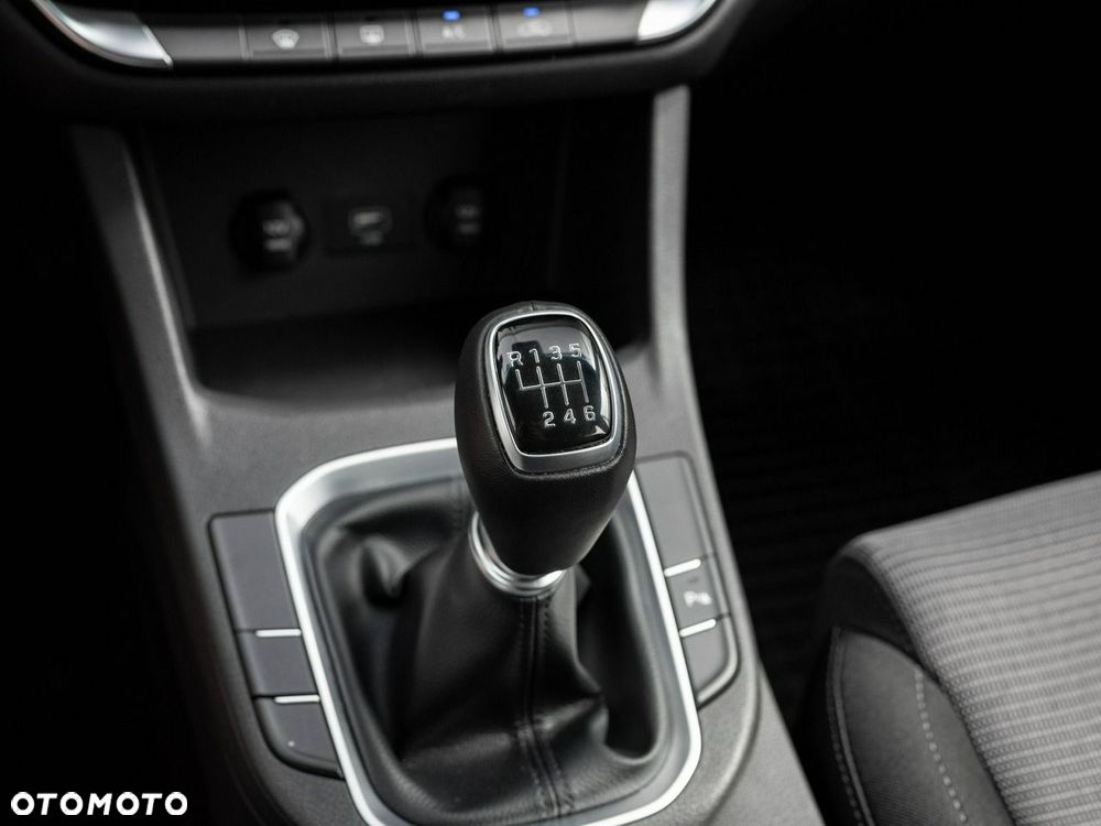 Hyundai i30 - 16