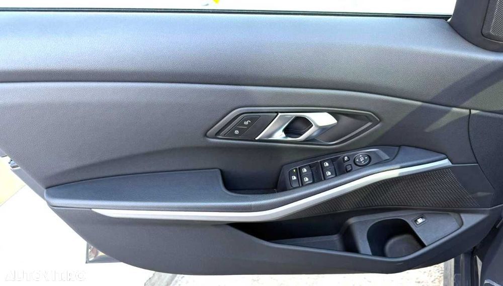 BMW Seria 3 - 15