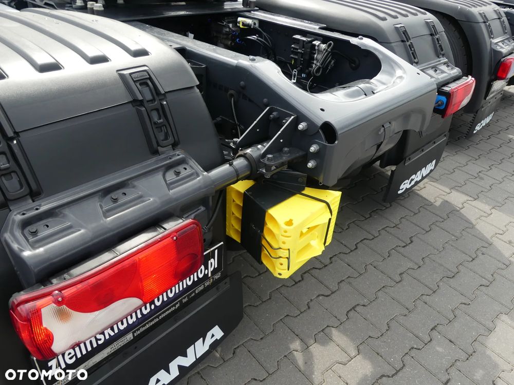 Scania R450 / EURO 6 / RETARDER / STANDARD / AUTOMAT / - 17