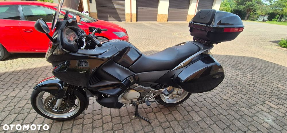 Honda NTV - 4