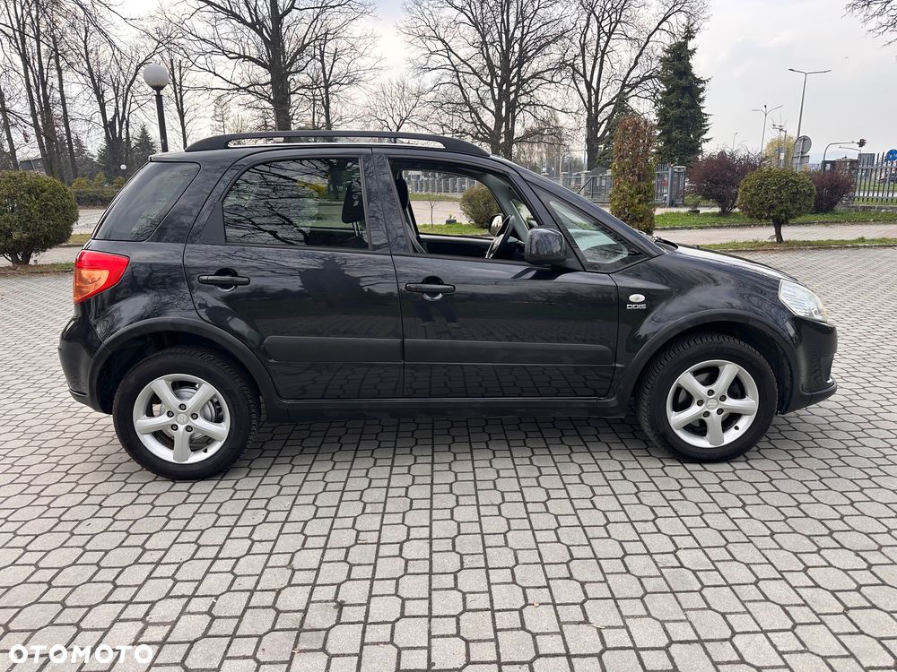 Suzuki SX4 1.9 DDiS DPF 4x4 Comfort - 31