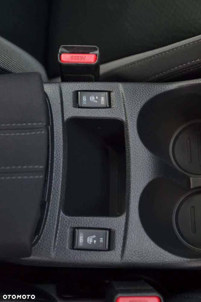 Nissan Qashqai 1.6 DCi N-Connecta EU6 - 25