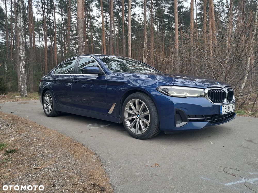 BMW Seria 5 520d Luxury Line - 3