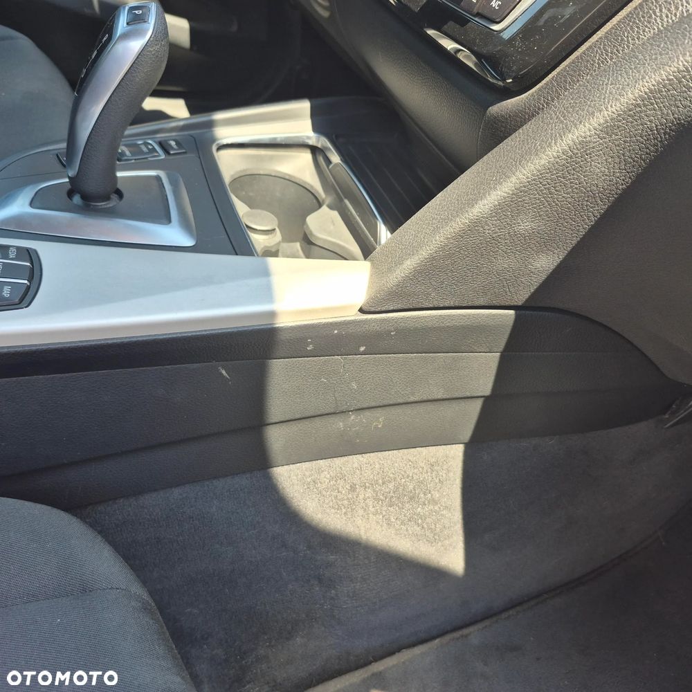 BMW Seria 3 318d Business Edition - 7
