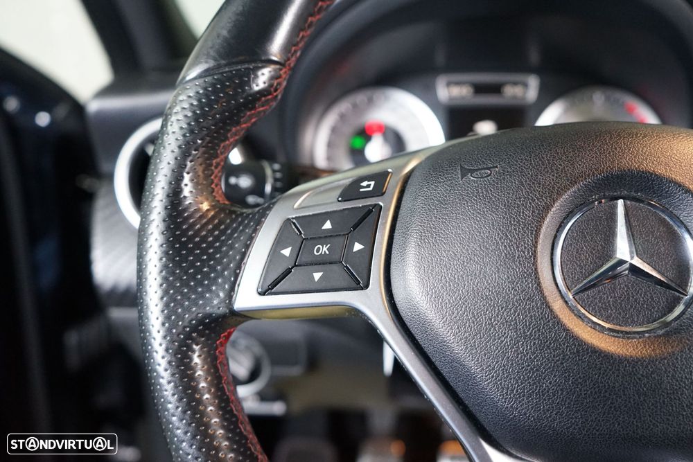 Mercedes-Benz A 180 d AMG Line - 19