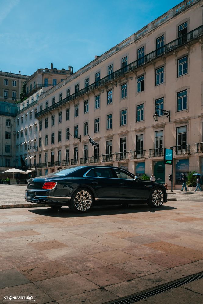 Bentley Flying Spur - 4