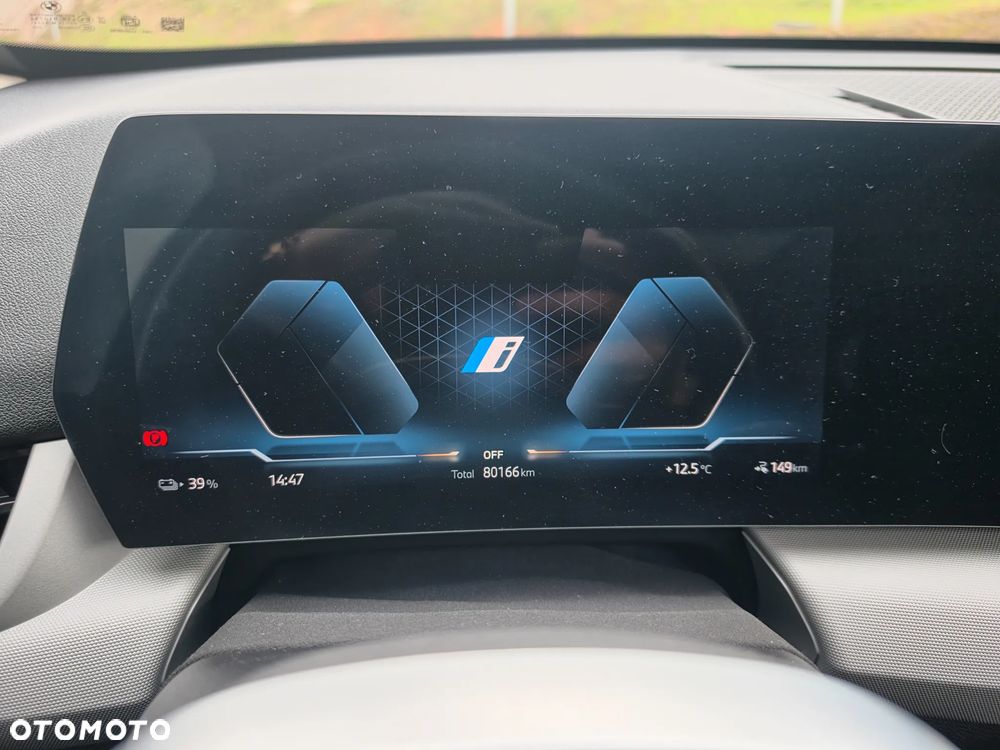 BMW iX1 eDrive20 66.5kWh xLine - 32