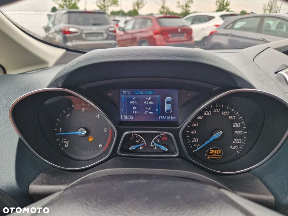 Ford C-MAX 2.0 TDCi Titanium - 12