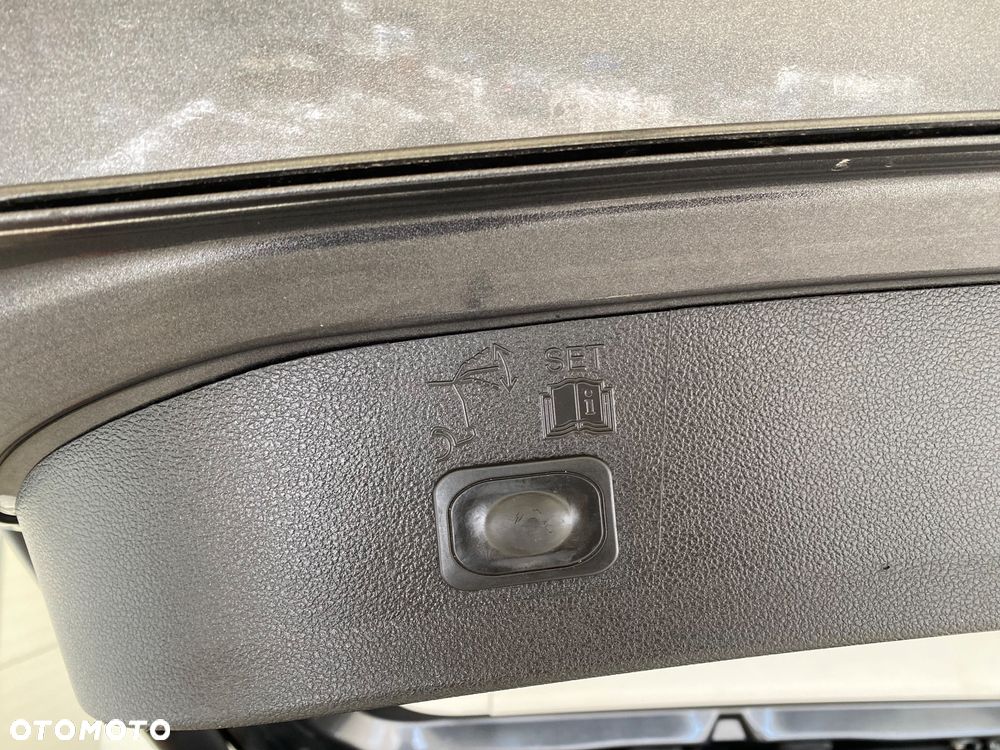 Ford Kuga 2.0 TDCi 4x4 Individual - 32