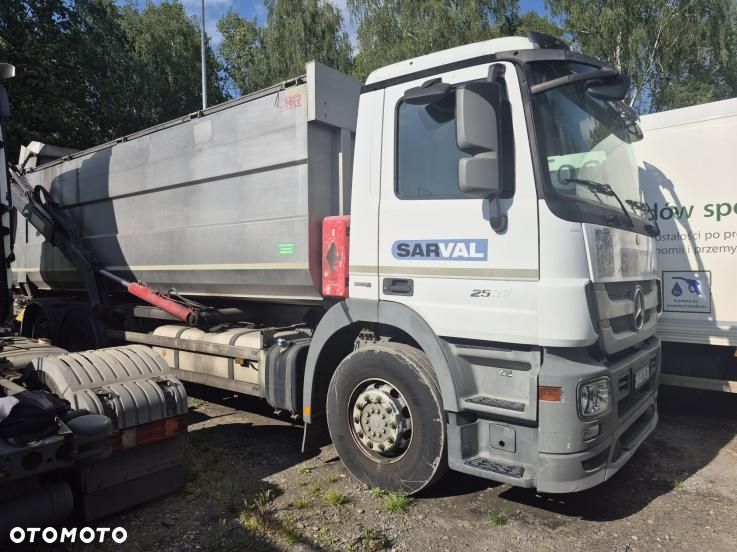 Mercedes-Benz Actros 2532 BlueTec 5
