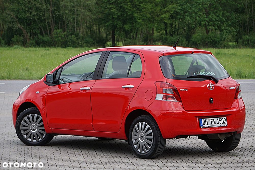 Toyota Yaris - 14