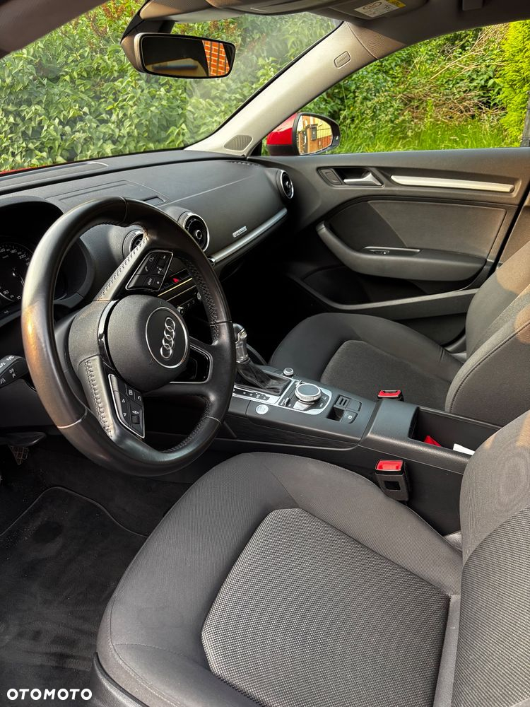 Audi A3 35 TFSI mHEV S tronic - 6