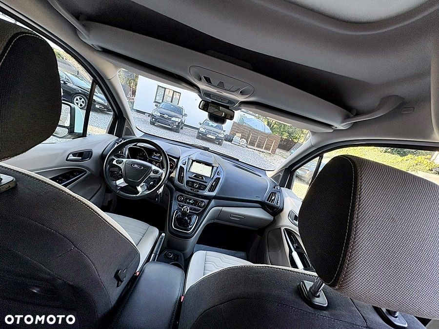 Ford Tourneo Connect 1.5TDCi Titanium - 22
