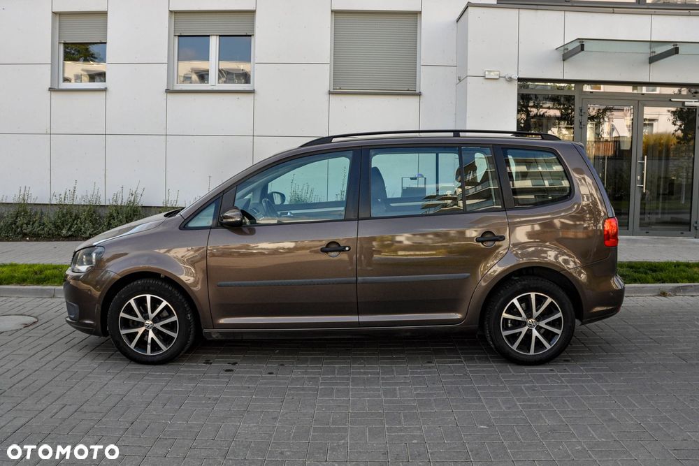 Volkswagen Touran - 2