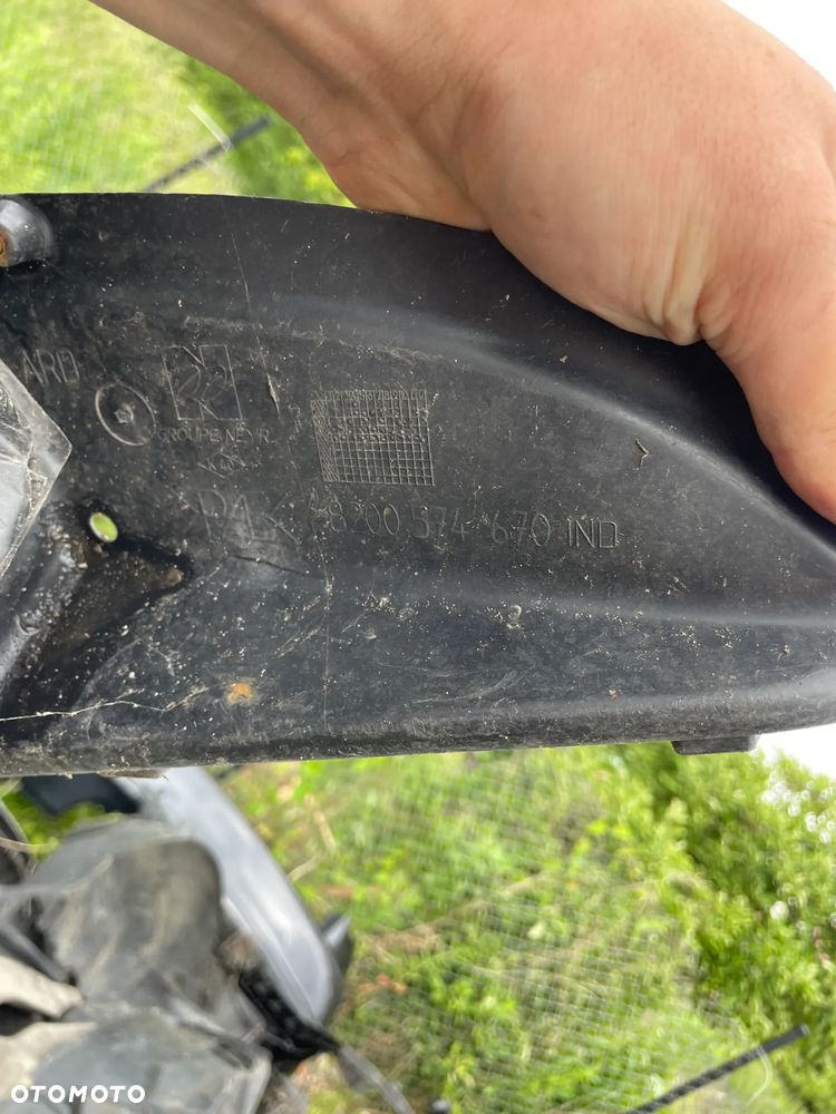 NADKOLE PRAWE TYLNE TYŁ RENAULT ESPACE IV 02-06r. - 2