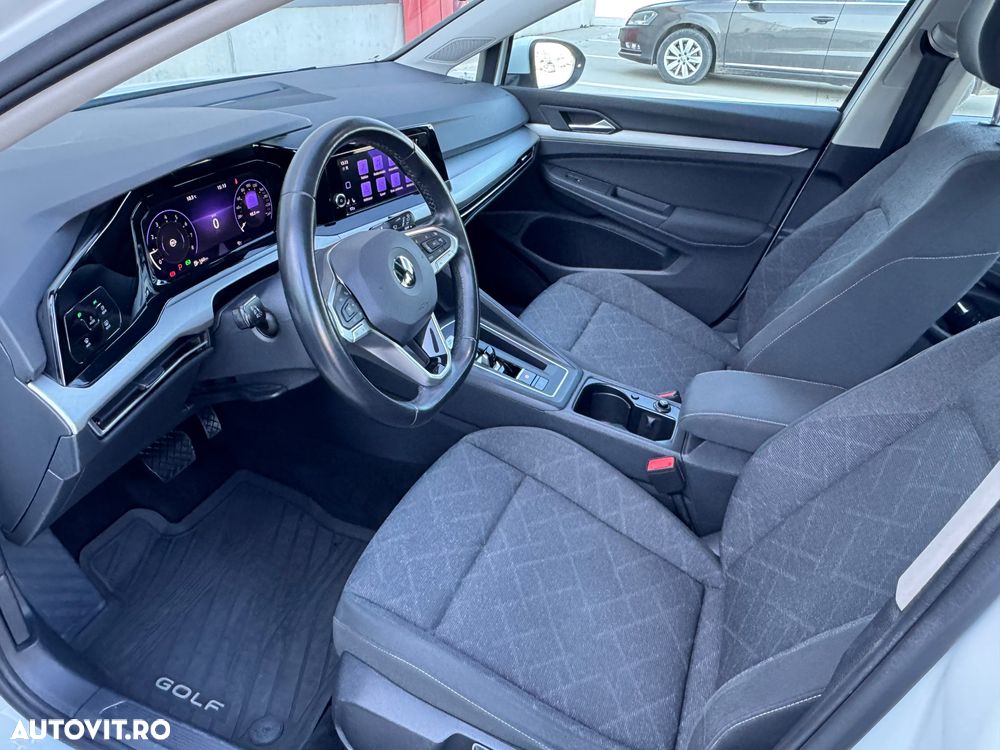 Volkswagen Golf 1.5 eTSI MHEV 150CP DSG Life - 3