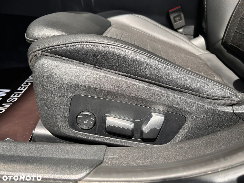 BMW Seria 3 320e xDrive Advantage sport - 16