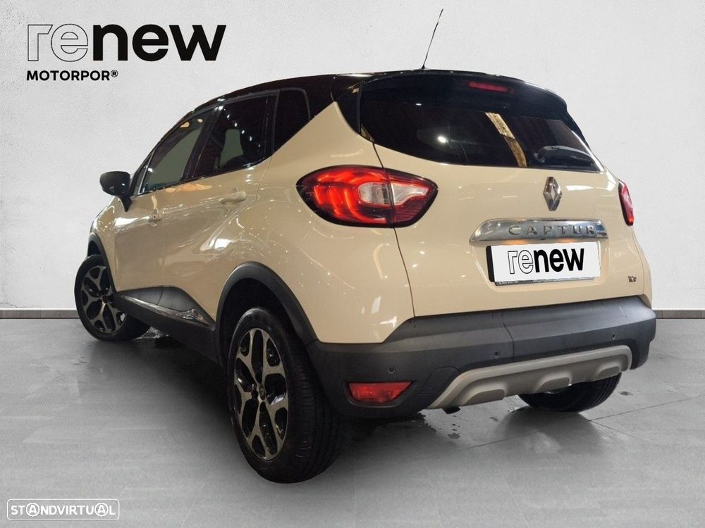 Renault Captur 0.9 TCE Exclusive XMOD - 6