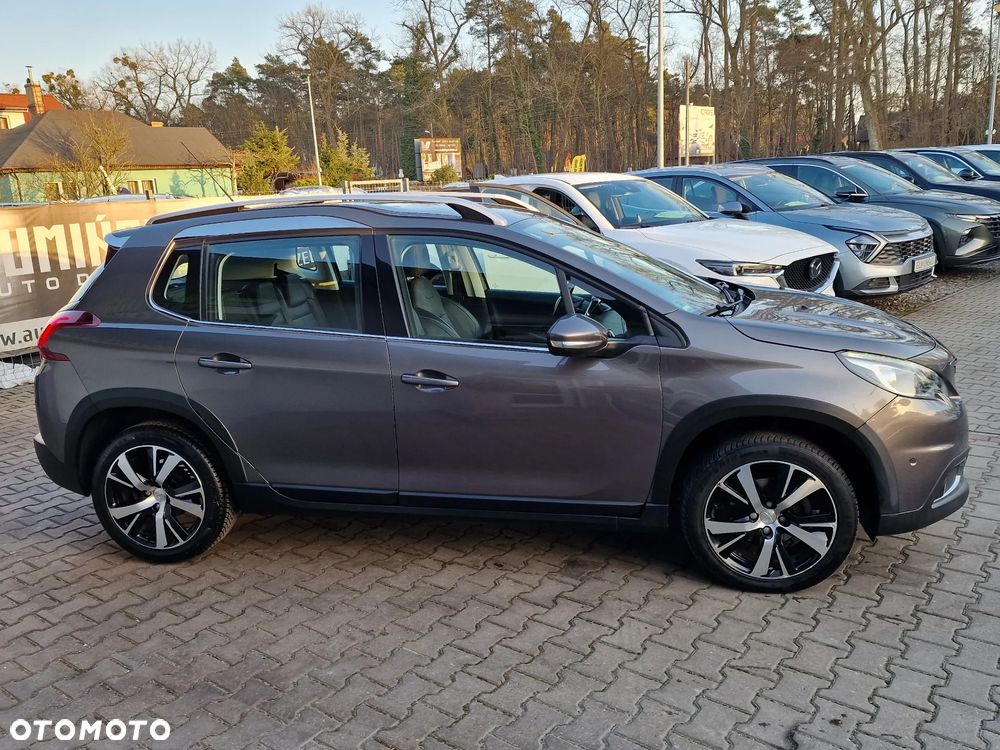 Peugeot 2008 BlueHDi FAP 120 STOP & START Allure - 11