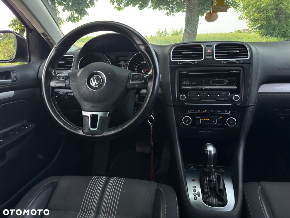 Volkswagen Golf 1.6 TDI BlueMotion Technology DSG Comfortline - 8