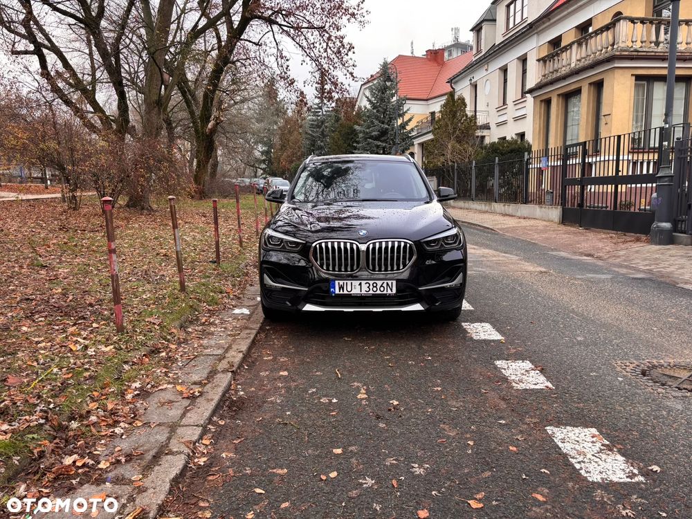 BMW X1 sDrive18i xLine - 3