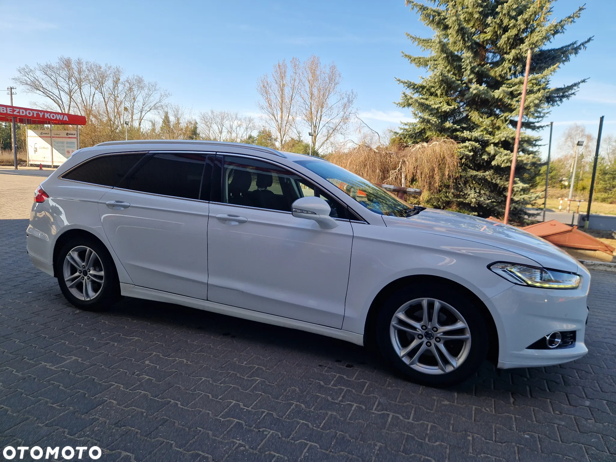 Ford Mondeo 2.0 TDCi Titanium - 14