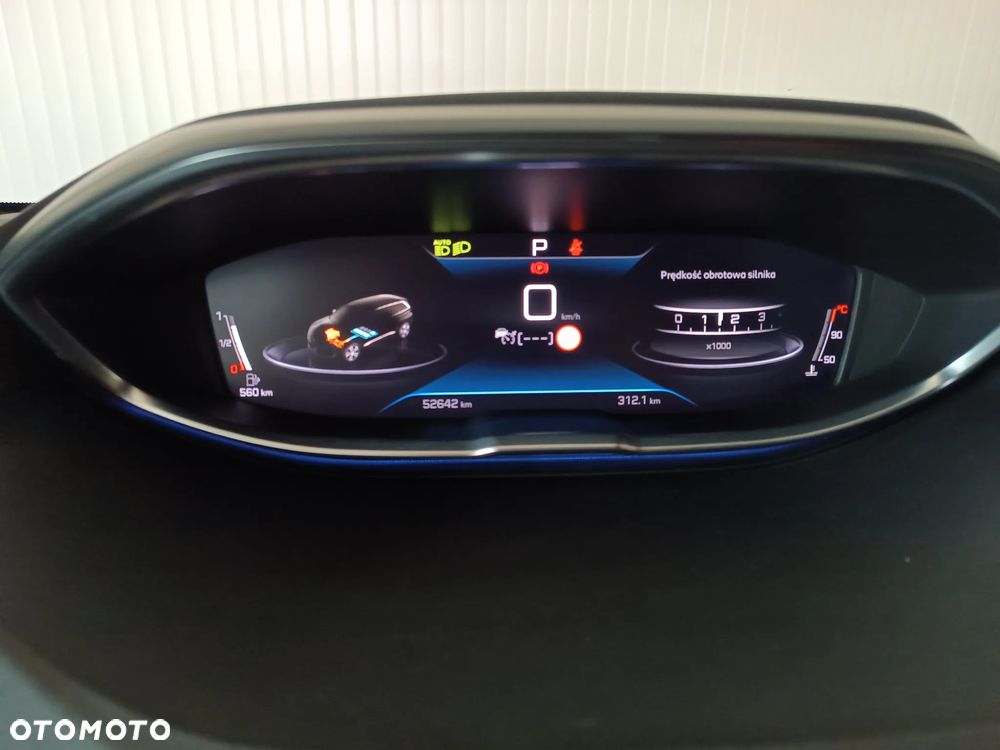 Peugeot 5008 Hybrid 136 e-DSC GT - 36