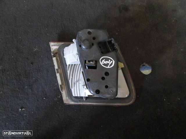 Farol Tras 8368760 BMW E46 2000 5P SW DRT - 2