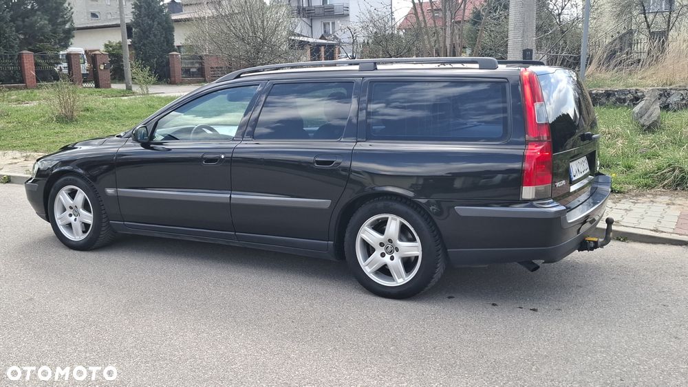 Volvo V70 2.4 - 6