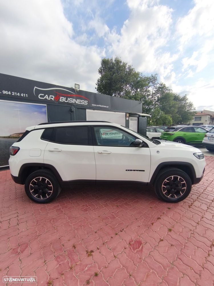 Jeep Compass - 9