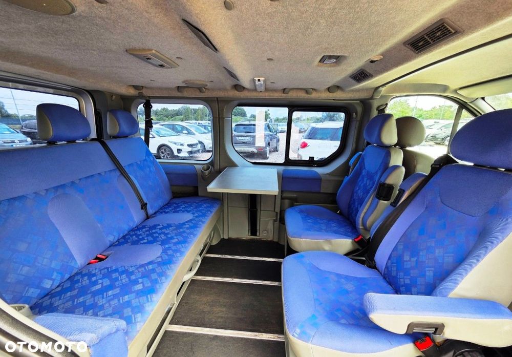 Opel Vivaro - 14