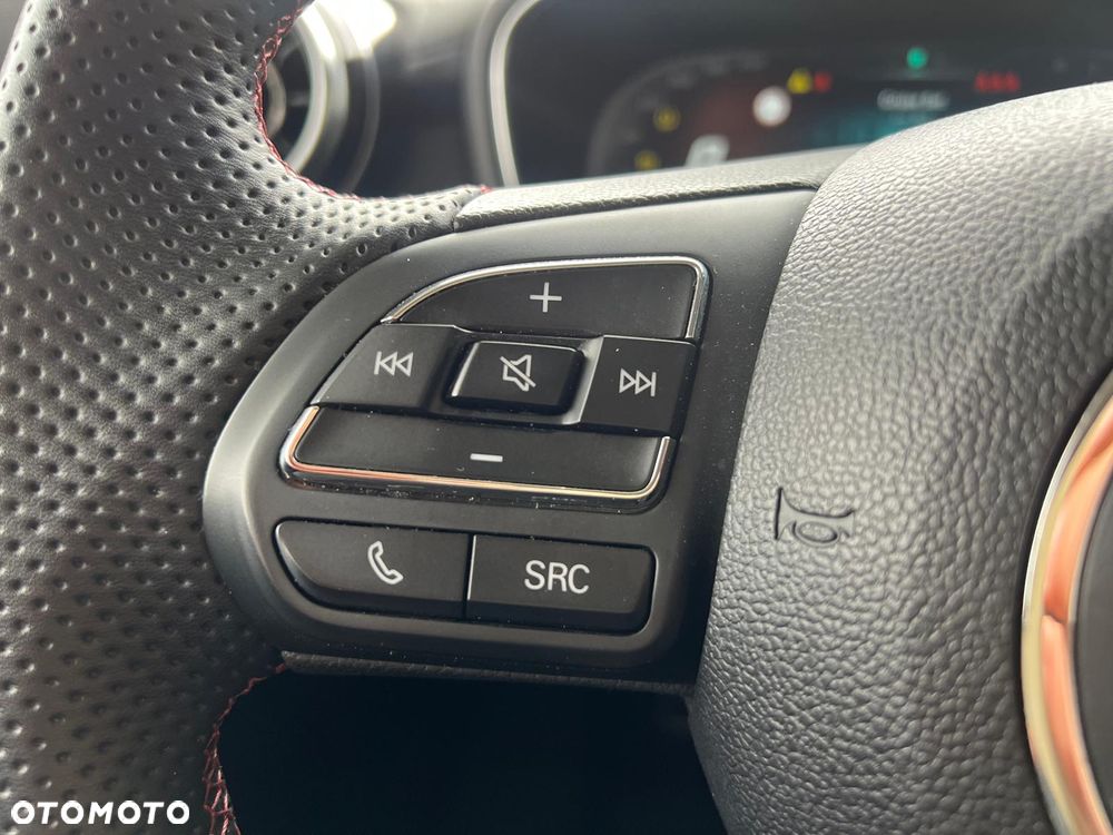 MG HS 1.5 T-GDI Excite DCT - 29