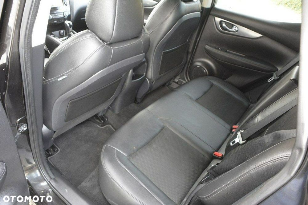 Nissan Qashqai 1.3 DIG-T Tekna DCT - 32