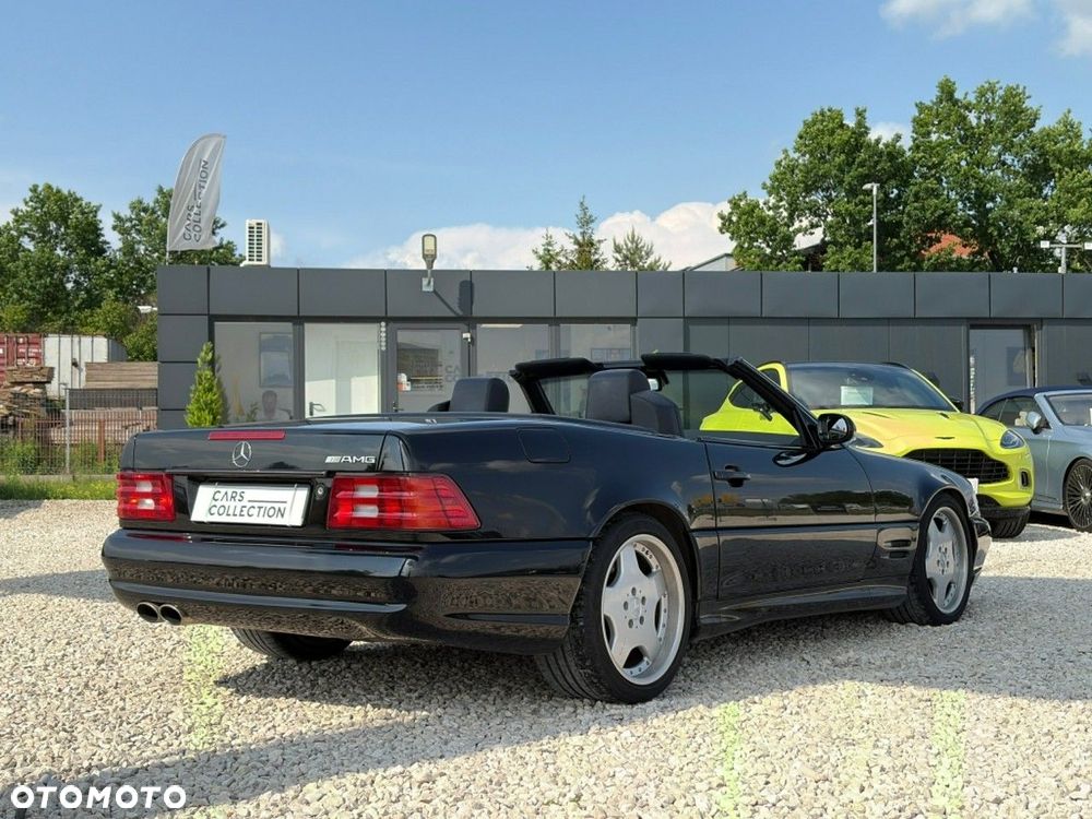 Mercedes-Benz SL - 17