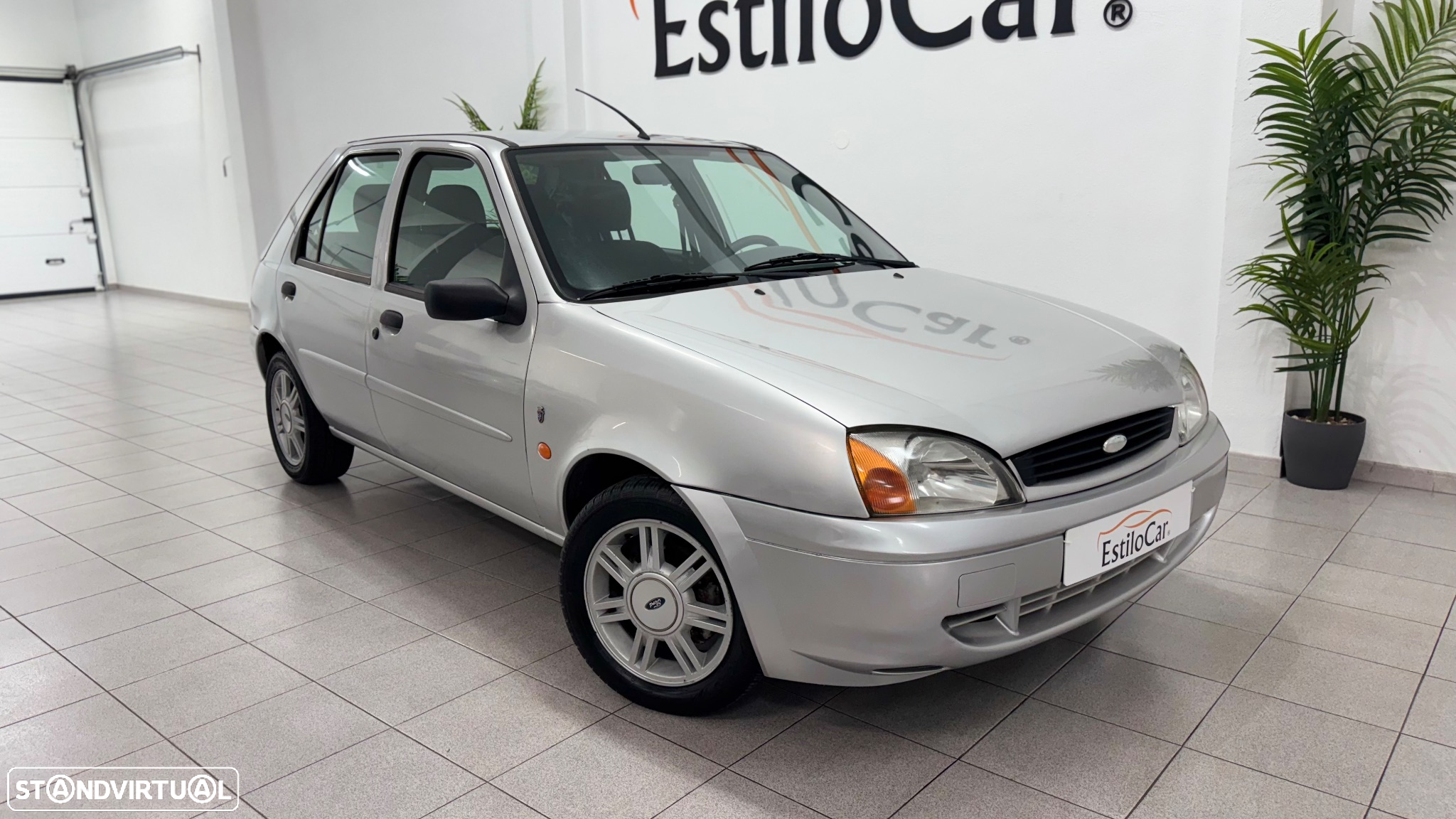 Ford Fiesta 1.25 Ghia - 14