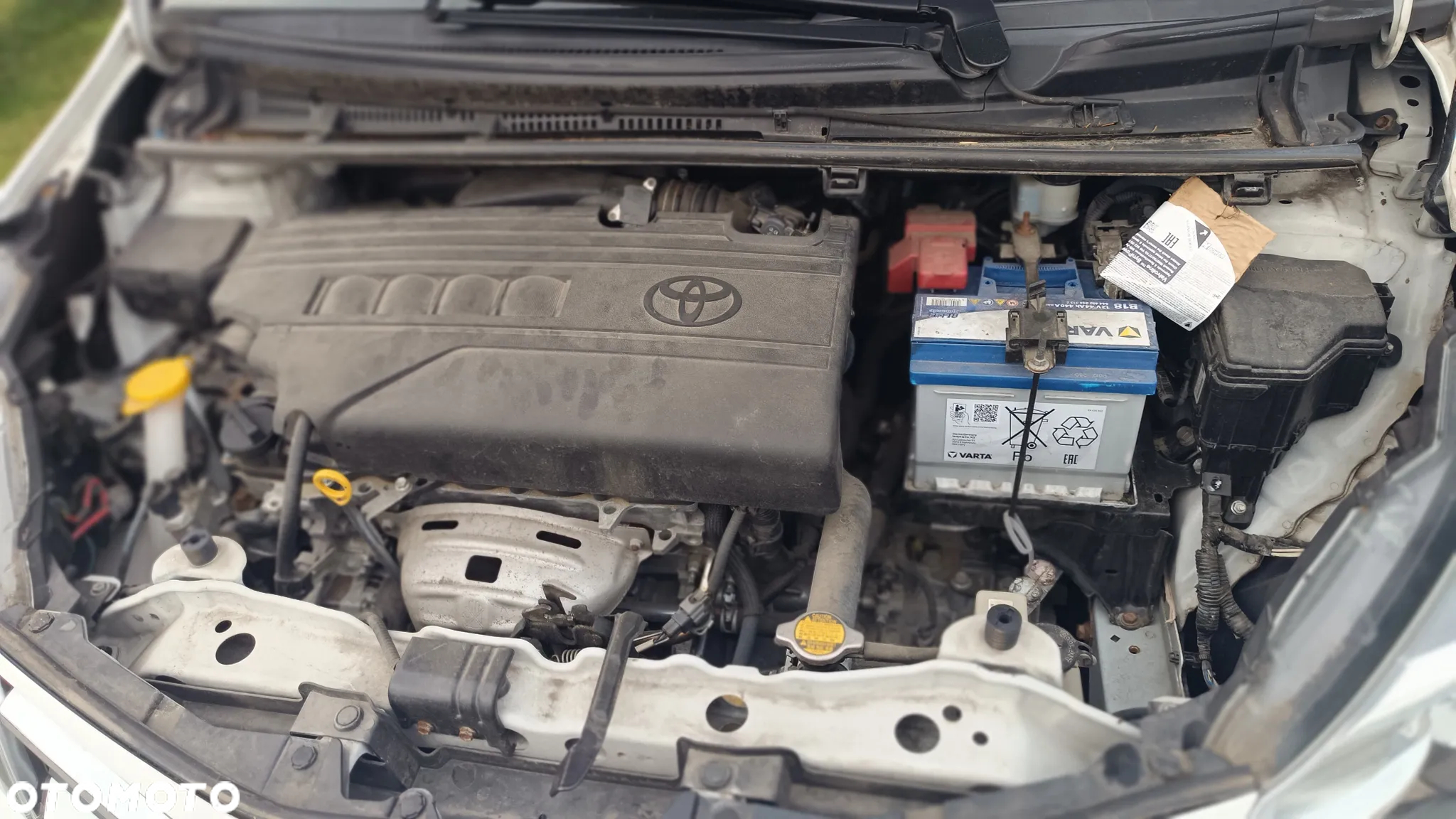Toyota Yaris 1.33 Premium EU6 - 13