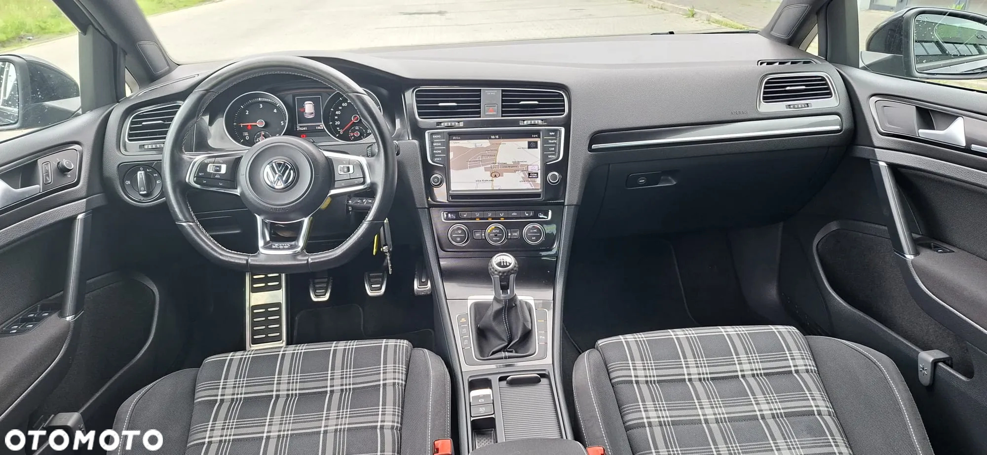 Volkswagen Golf GTD BlueMotion Technology - 12