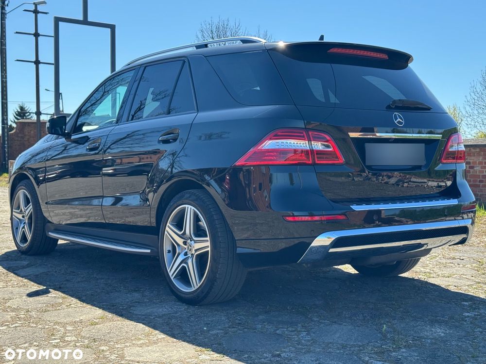 Mercedes-Benz ML 350 BlueTEC 4-Matic - 6